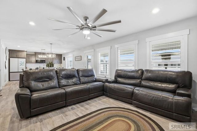 1938 Bennington Court, Idaho Falls, ID 83404