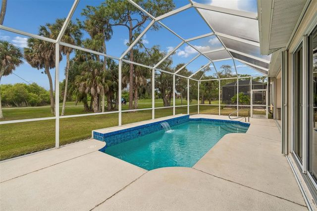 718 PLANTERS MANOR WAY, Bradenton, FL 34212