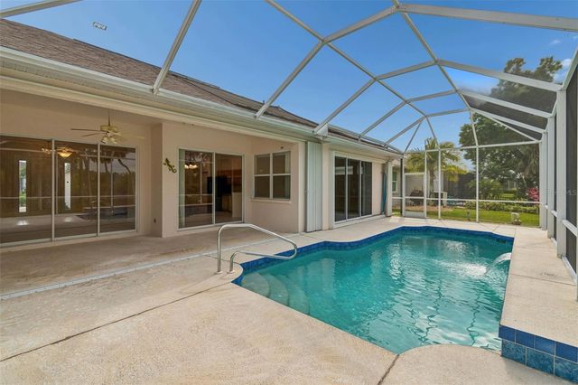 718 PLANTERS MANOR WAY, Bradenton, FL 34212