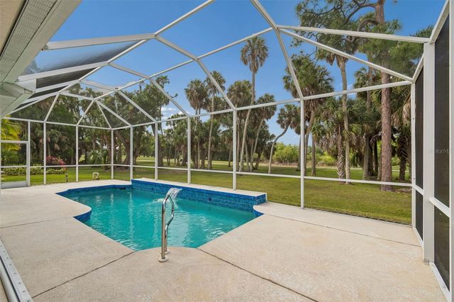 718 PLANTERS MANOR WAY, Bradenton, FL 34212