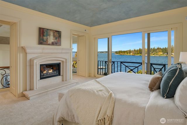 3602 Evergreen Point Road, Medina, WA 98039