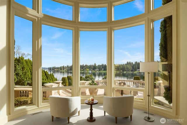 3602 Evergreen Point Road, Medina, WA 98039