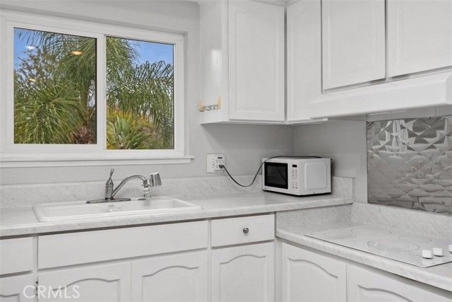 922 Avenida Majorca N, Laguna Woods, CA 92637