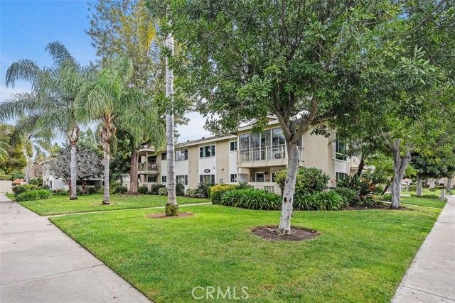 922 Avenida Majorca N, Laguna Woods, CA 92637