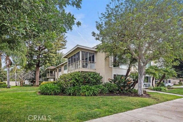 922 Avenida Majorca N, Laguna Woods, CA 92637