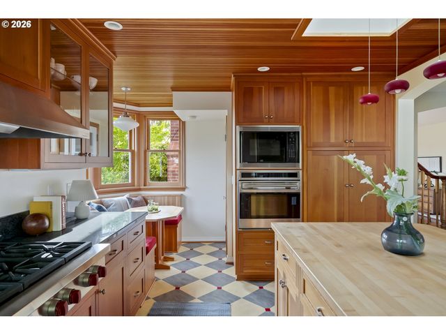 4116 Ne 17TH Ave, Portland, OR 97211