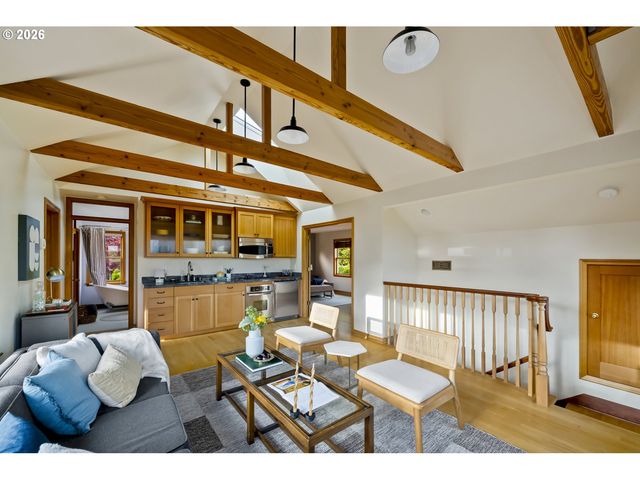 4116 Ne 17TH Ave, Portland, OR 97211