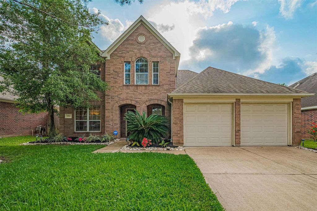 3911 Fall Branch Drive, Katy, TX 77450