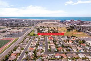 21211 Poston Lane, Huntington Beach, CA 92646