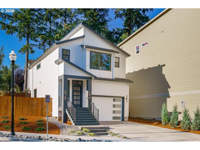 18217 Ne Garden Dr, Vancouver, WA 98682