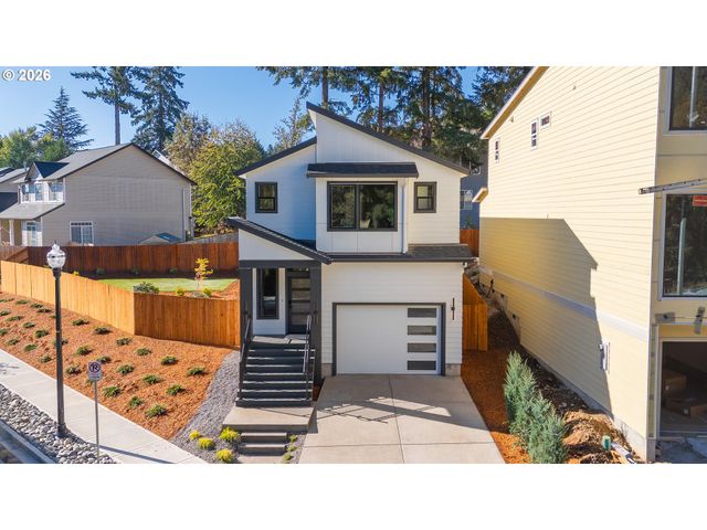 18217 Ne Garden Dr, Vancouver, WA 98682