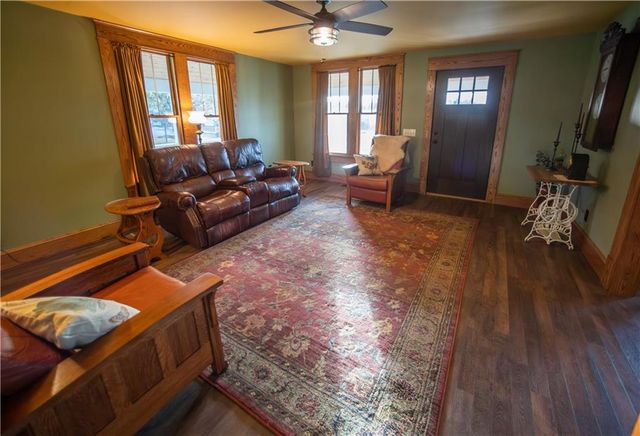 200 N Main Street, Oregon, MO 64473