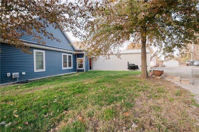 200 N Main Street, Oregon, MO 64473