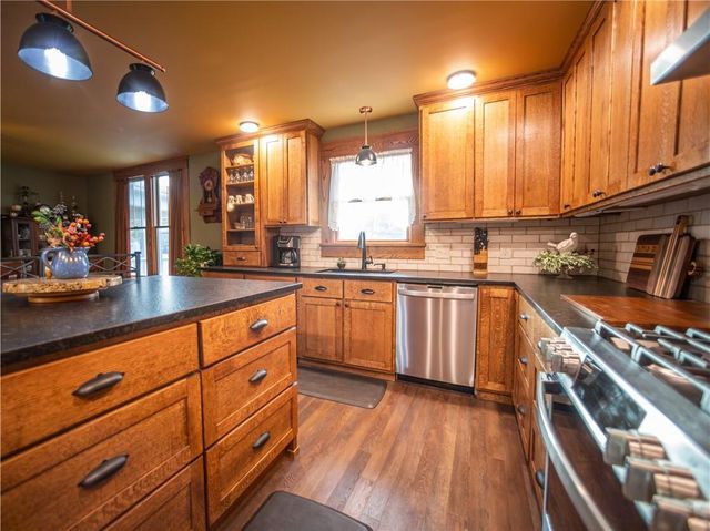 200 N Main Street, Oregon, MO 64473