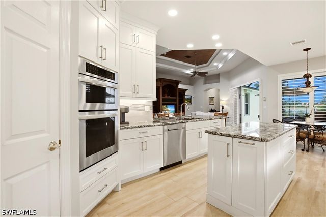 4923 Sedgewood PL, Naples, FL 34112