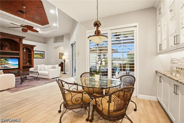 4923 Sedgewood PL, Naples, FL 34112