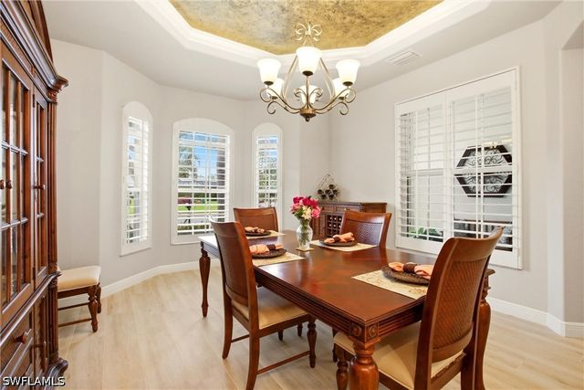 4923 Sedgewood PL, Naples, FL 34112