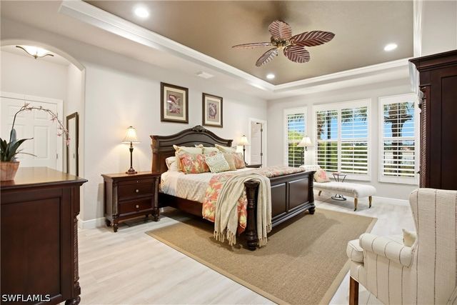 4923 Sedgewood PL, Naples, FL 34112