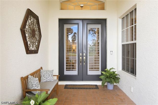 4923 Sedgewood PL, Naples, FL 34112