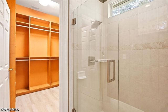 4923 Sedgewood PL, Naples, FL 34112