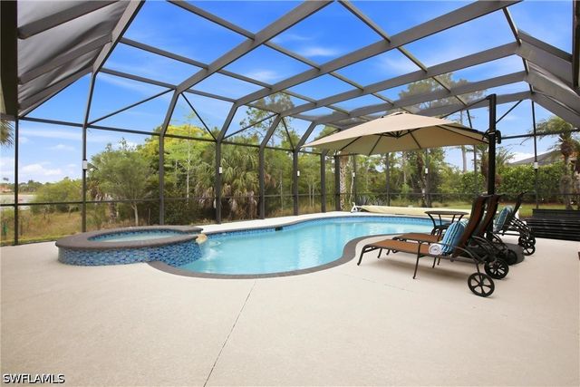 4923 Sedgewood PL, Naples, FL 34112