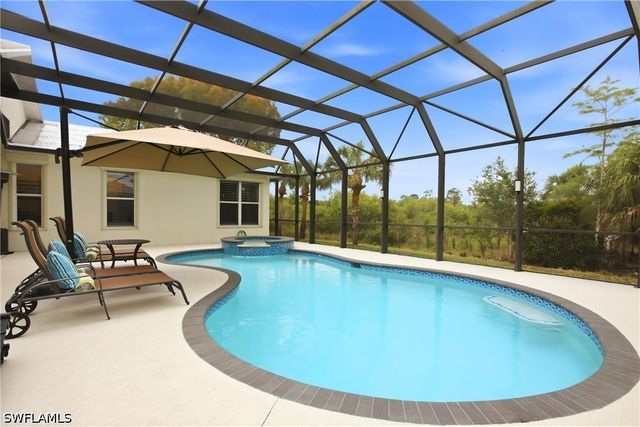 4923 Sedgewood PL, Naples, FL 34112