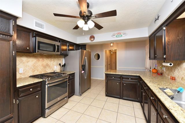 10031 Cabin Creek Drive, Houston, TX 77064