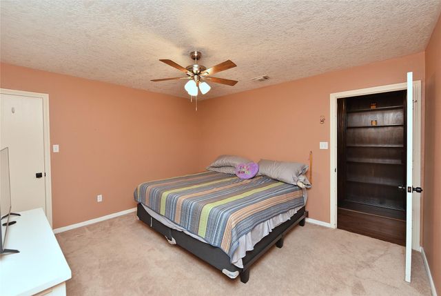 10031 Cabin Creek Drive, Houston, TX 77064