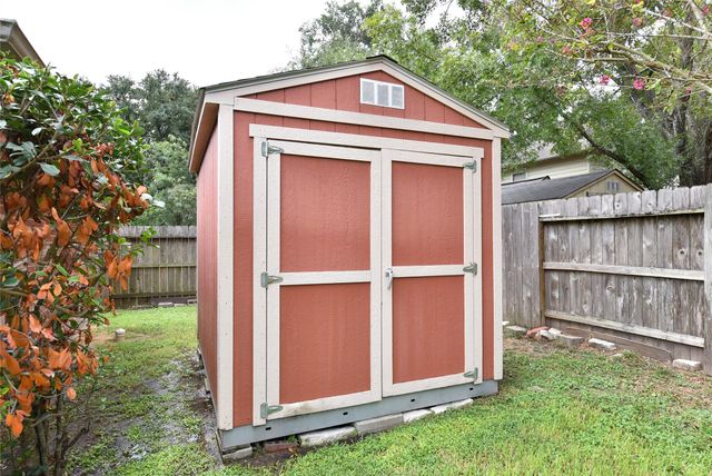 10031 Cabin Creek Drive, Houston, TX 77064