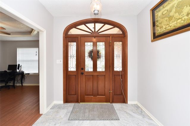 10031 Cabin Creek Drive, Houston, TX 77064