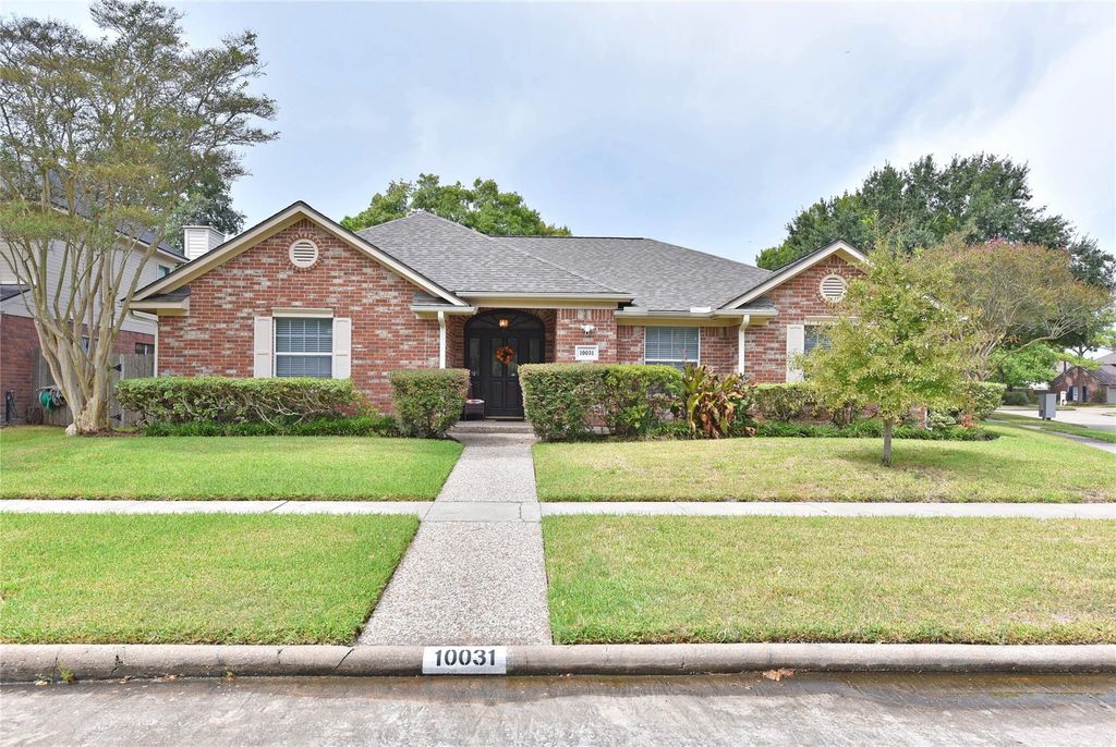 10031 Cabin Creek Drive, Houston, TX 77064