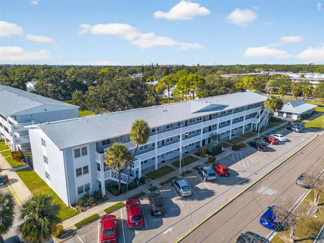 7770 DR MARTIN LUTHER KING JR STREET N 206, St Petersburg, FL 33702