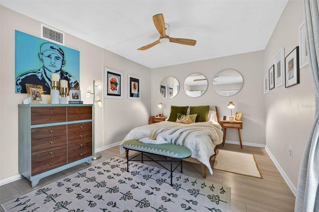 7770 DR MARTIN LUTHER KING JR STREET N 206, St Petersburg, FL 33702