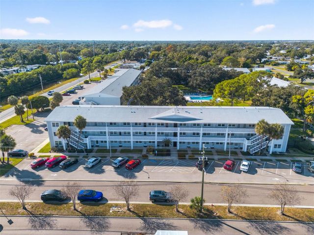 7770 DR MARTIN LUTHER KING JR STREET N 206, St Petersburg, FL 33702