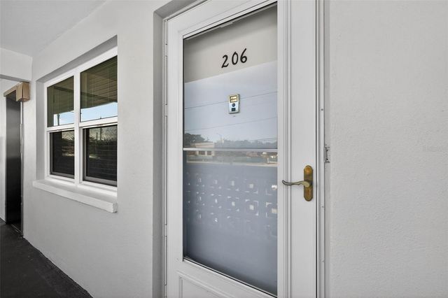 7770 DR MARTIN LUTHER KING JR STREET N 206, St Petersburg, FL 33702