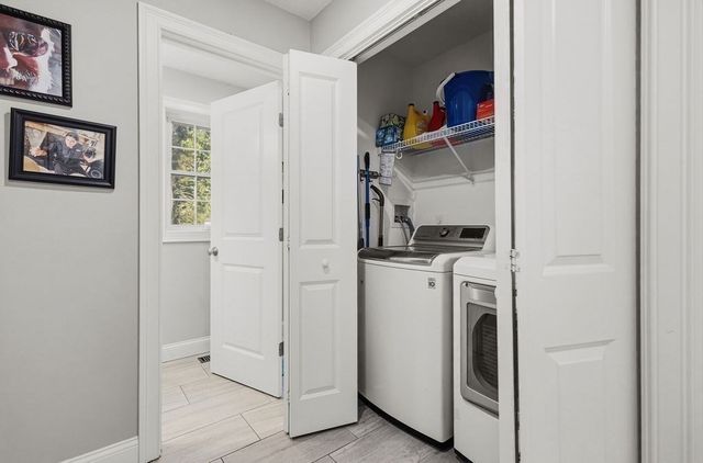 1687 Phillips Rd, New Bedford, MA 02745