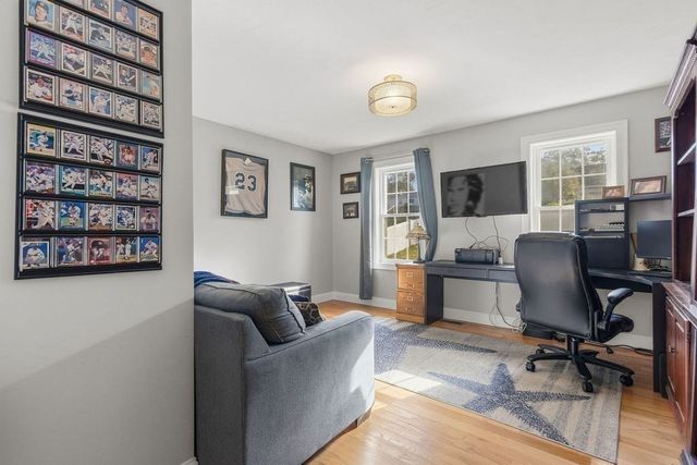 1687 Phillips Rd, New Bedford, MA 02745