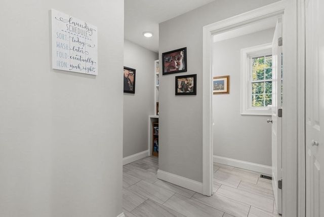 1687 Phillips Rd, New Bedford, MA 02745