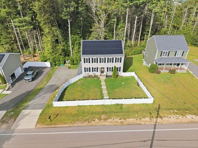 1687 Phillips Rd, New Bedford, MA 02745