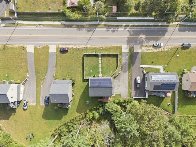 1687 Phillips Rd, New Bedford, MA 02745