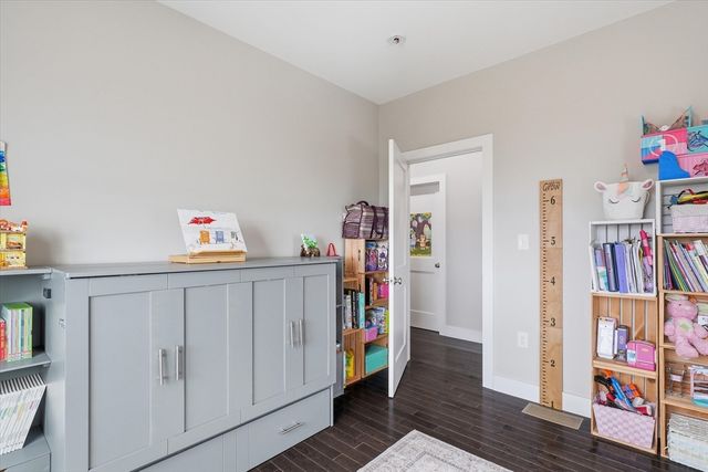 46 Grand View Ave, Lynn, MA 01904