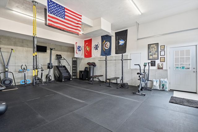 46 Grand View Ave, Lynn, MA 01904