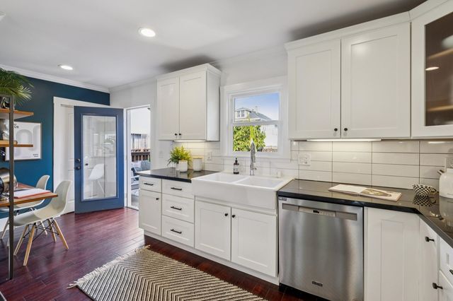 878 878 57TH STREET, Oakland, CA 94608