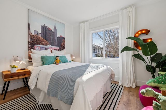 878 878 57TH STREET, Oakland, CA 94608