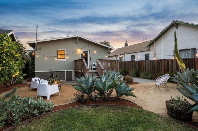 878 878 57TH STREET, Oakland, CA 94608