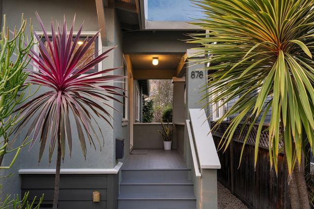 878 878 57TH STREET, Oakland, CA 94608