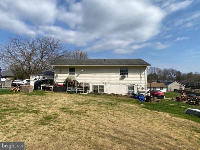 202 OLD MARTINSBURG RD, Shepherdstown, WV 25443