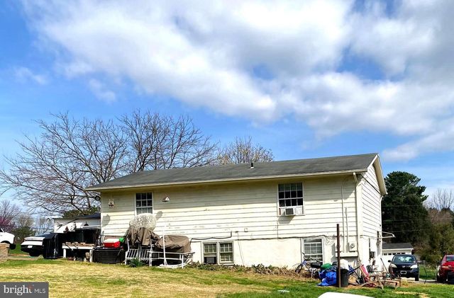 202 OLD MARTINSBURG RD, Shepherdstown, WV 25443