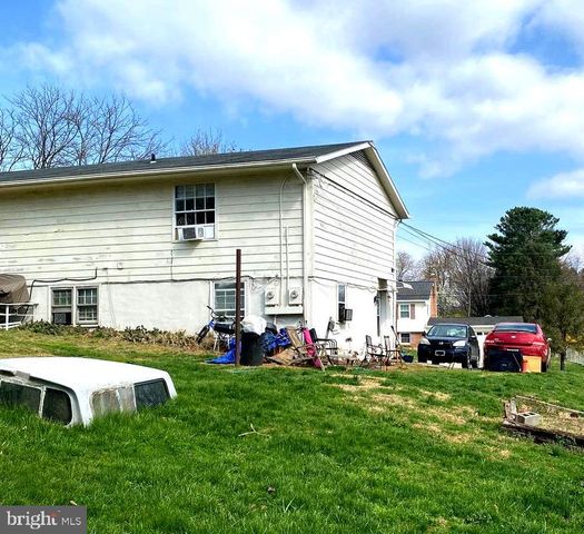 202 OLD MARTINSBURG RD, Shepherdstown, WV 25443