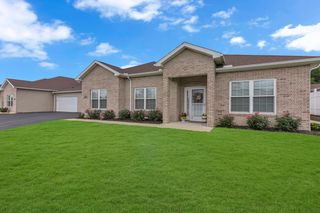 1706 Cherokee DRIVE, Chippewa Twp, PA 15010